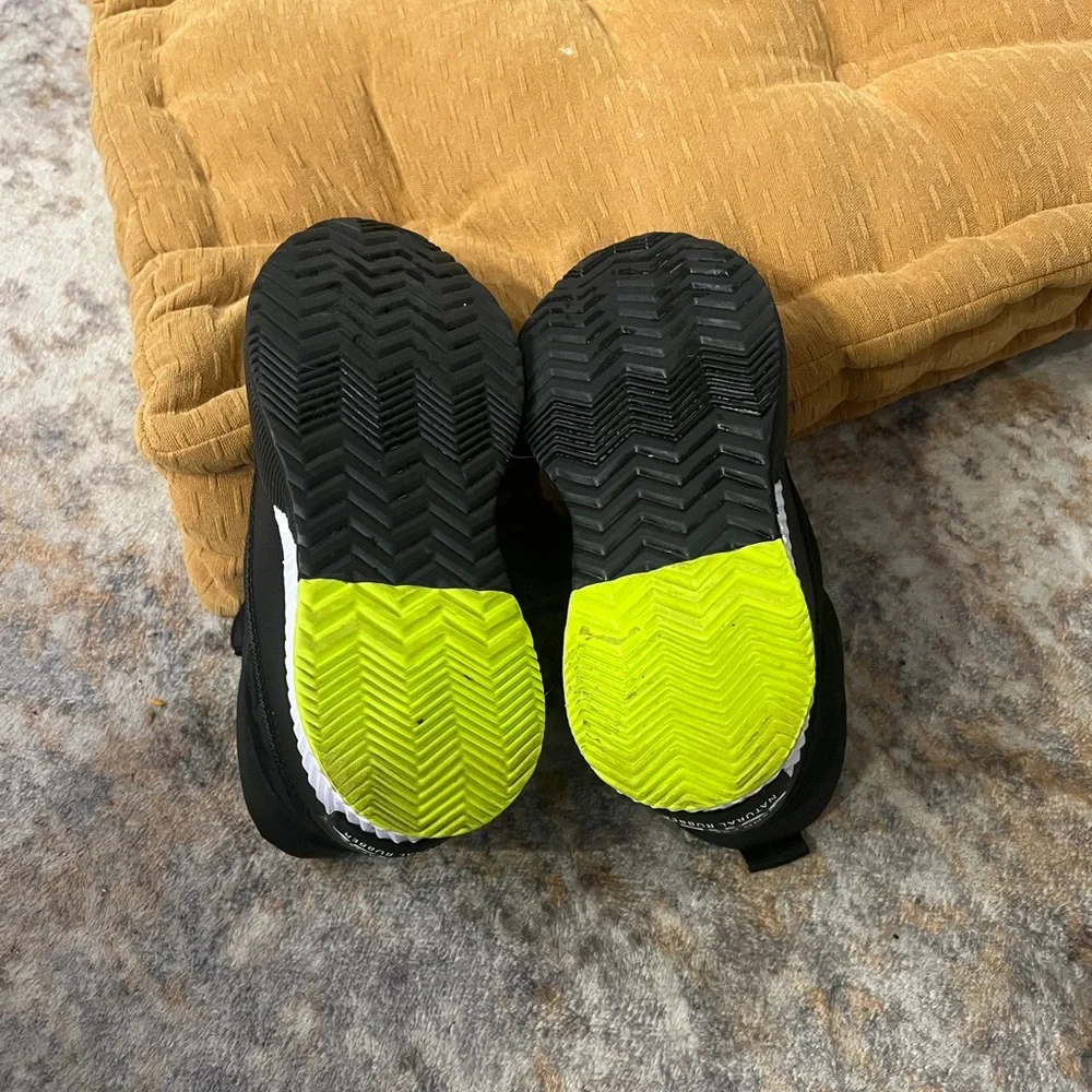 Sorel Out N About™ III Puffy Zip Black/White 6.5